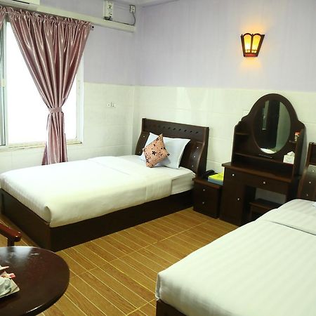 Hotel 99 Pyin Oo Lwin Kültér fotó