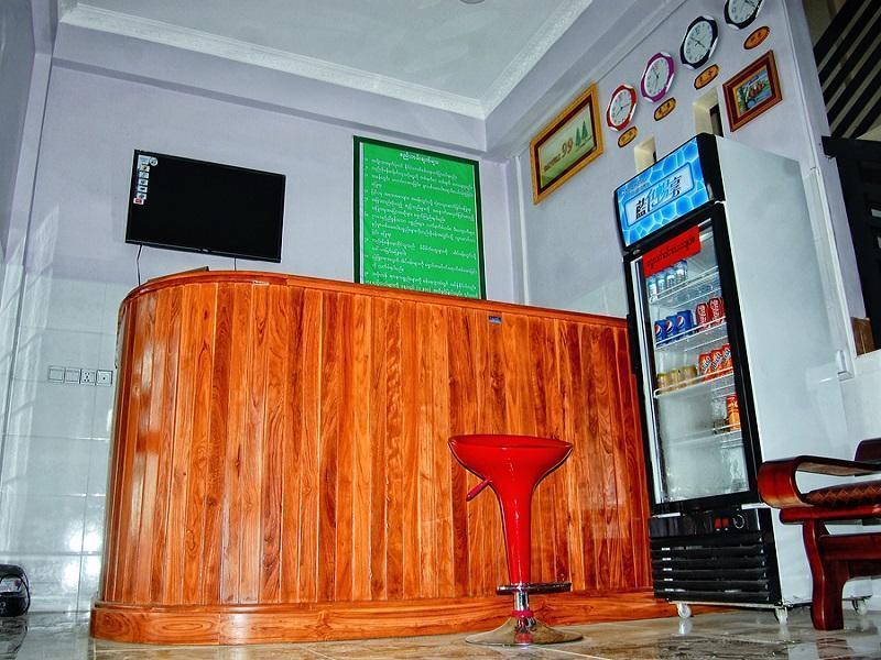 Hotel 99 Pyin Oo Lwin Kültér fotó