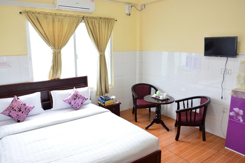 Hotel 99 Pyin Oo Lwin Kültér fotó