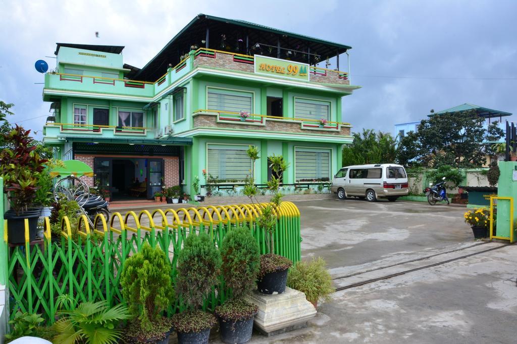 Hotel 99 Pyin Oo Lwin Kültér fotó