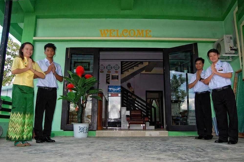 Hotel 99 Pyin Oo Lwin Kültér fotó