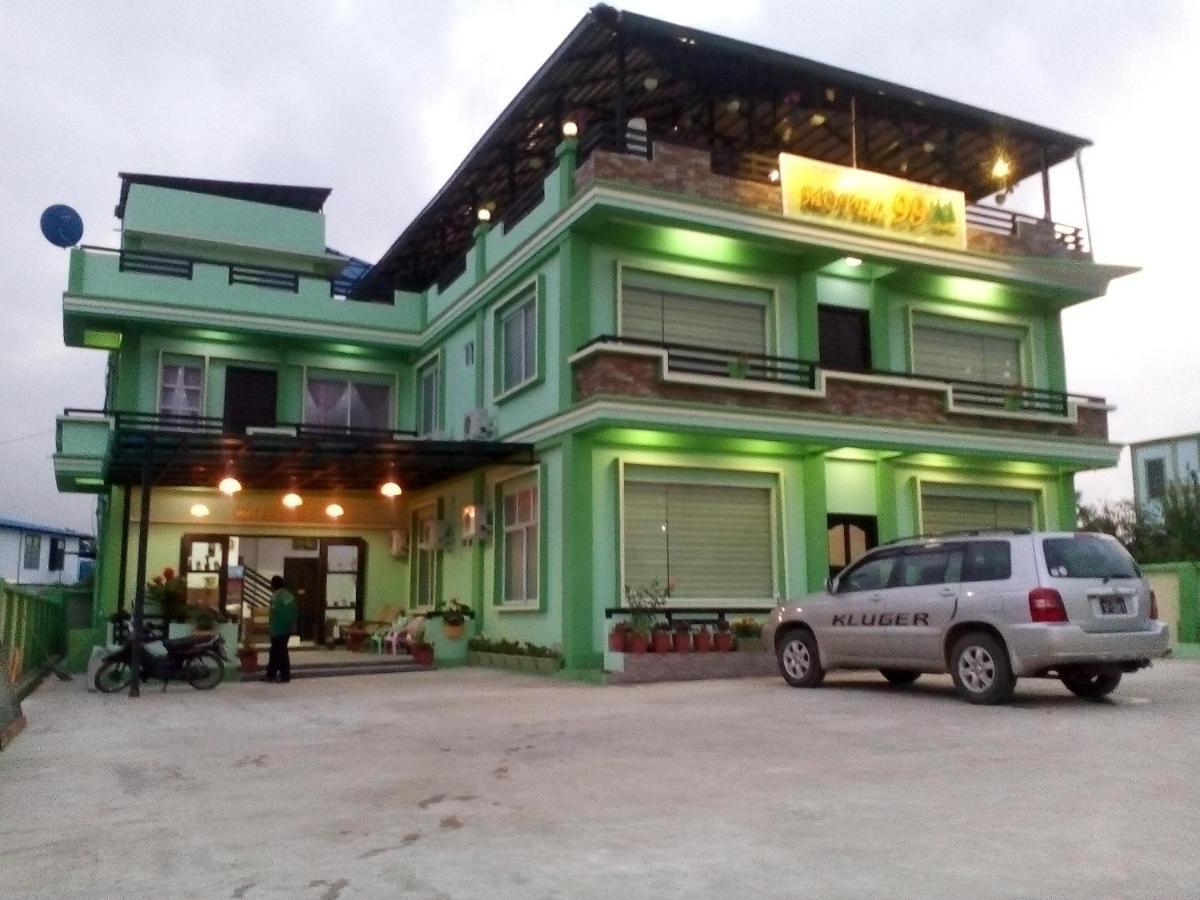 Hotel 99 Pyin Oo Lwin Kültér fotó